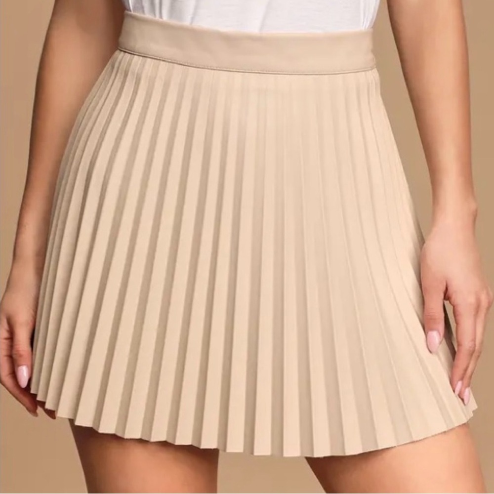 Lulus Women's Beige Better Luck Next Time Vegan Leather Mini Skirt NWT S #1262 - Picture 2 of 10